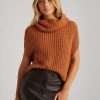 Women 525 America | Cate: Sleeveless Turtleneck Sweater